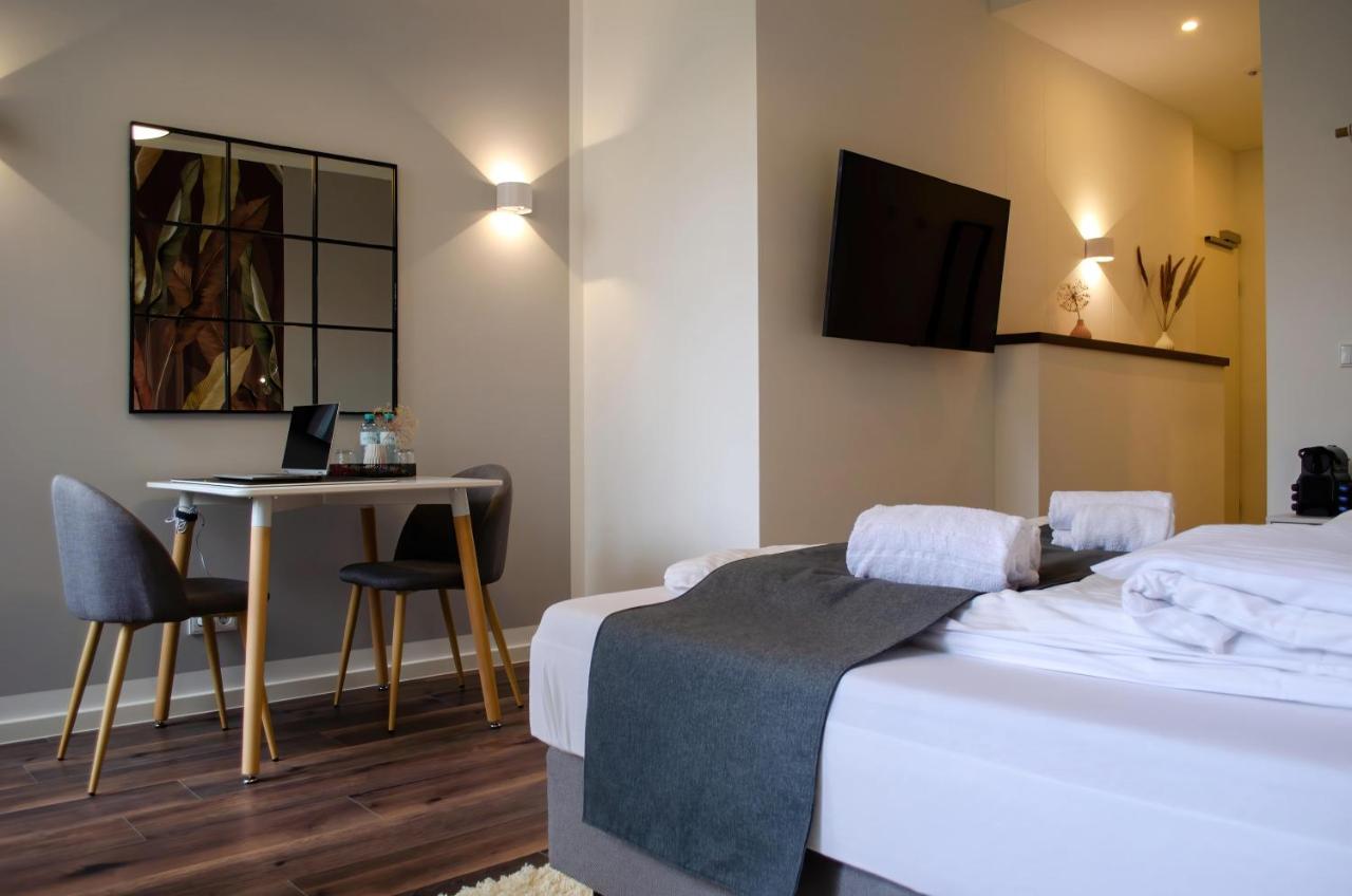 Homely Stay Studio 7 - Elegant Self-Check-In Studio For Urban Travelers Мюнхен Екстериор снимка