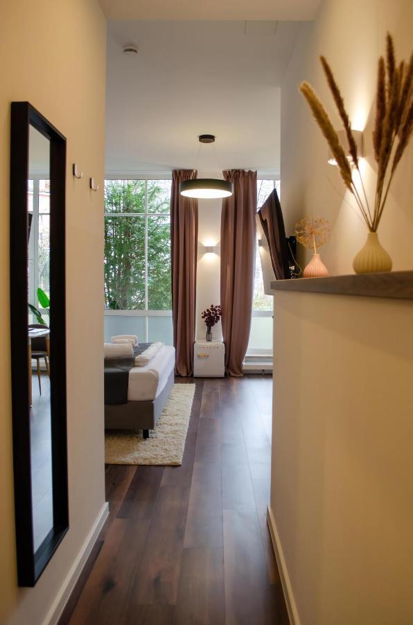 Homely Stay Studio 7 - Elegant Self-Check-In Studio For Urban Travelers Мюнхен Екстериор снимка