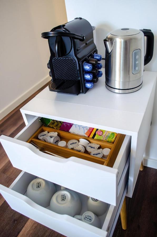 Homely Stay Studio 7 - Elegant Self-Check-In Studio For Urban Travelers Мюнхен Екстериор снимка